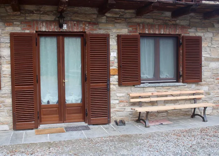 Casa Salada 펜션 Bagnolo Piemonte