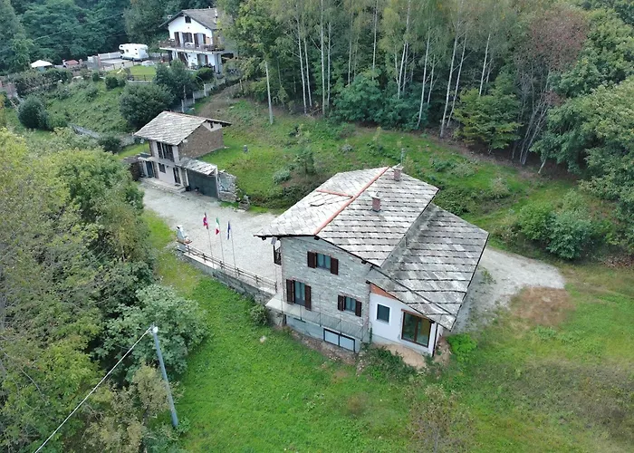 Casa Salada 펜션 Bagnolo Piemonte